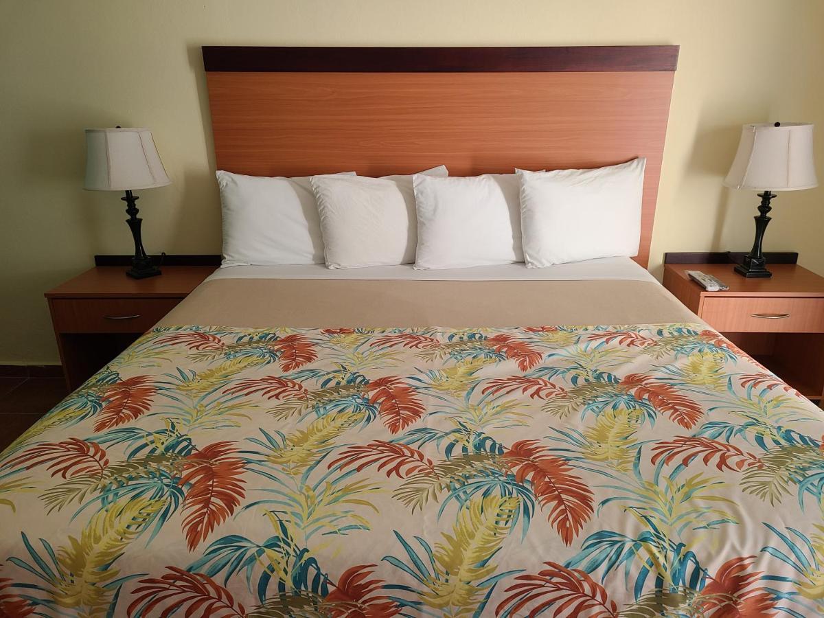 Hotel Lucia Beach Yabucoa Exterior photo